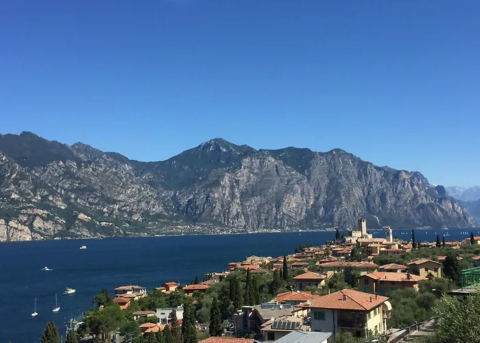 Emma Hotell Malcesine