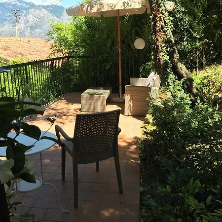 Emma مالتشيزينيه