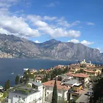 Emma Ξενοδοχείο 2*